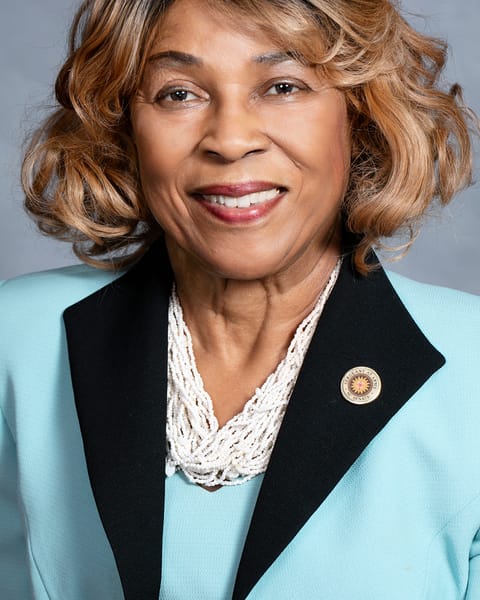 Joyce Waddell