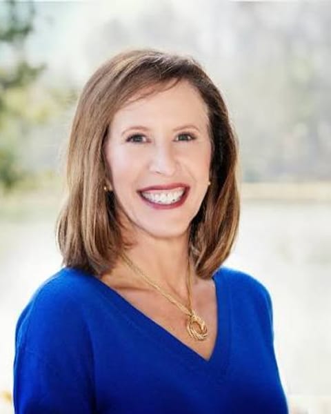 Stacie McGinn